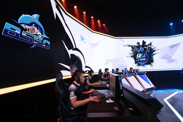 谁是中国斯诺克一哥？丁俊晖大气回应：和赵心童各有输赢！看临场发挥