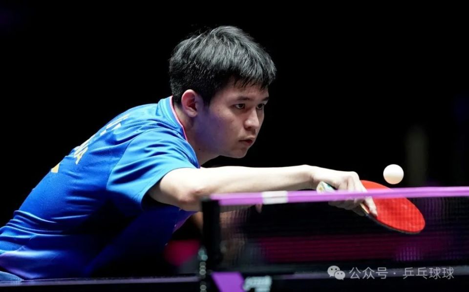 折射出三个 折射出三个